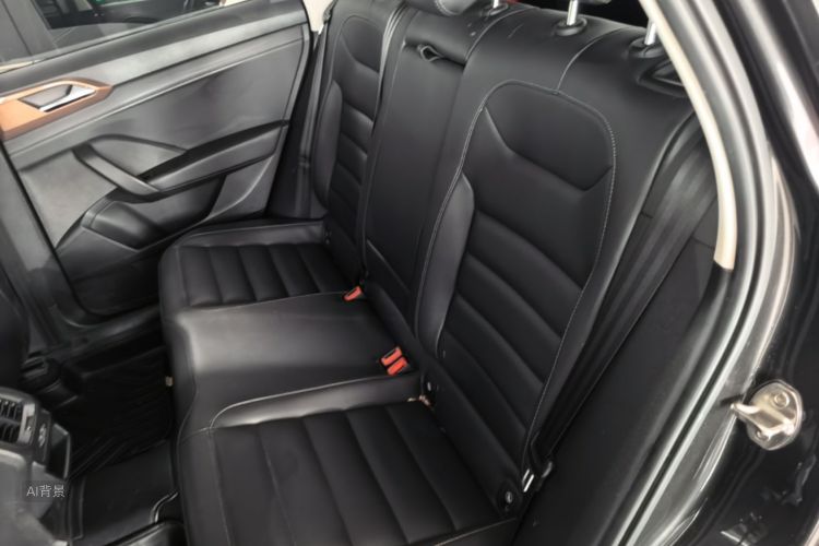 Volkswagen Tharu 2019 car image #20