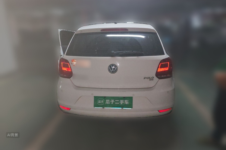Volkswagen Polo 2018 car image #6