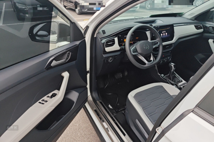 Volkswagen Tharu 2025 car image #18