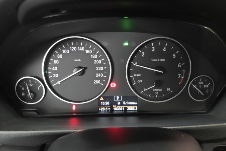 BMW 3 Series 2017 #12 BMW 3 Series 2017 car image #12