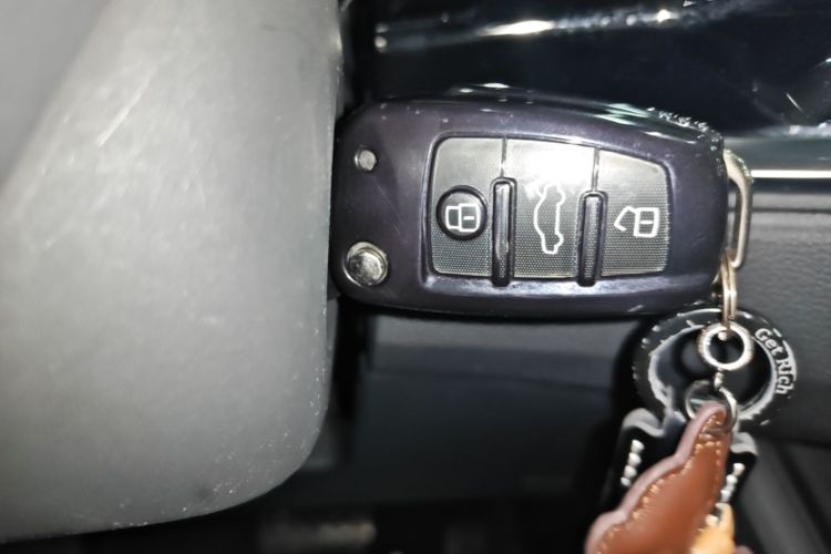 Audi Q3 2020 immagine di auto #14