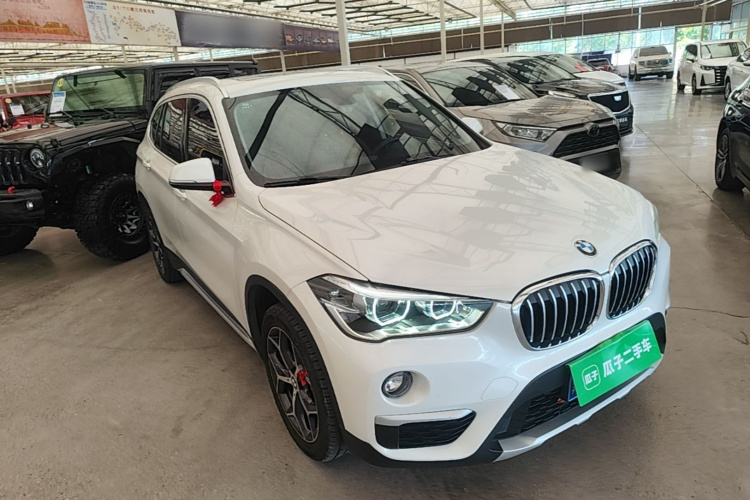 BMW X1 2019 #4 BMW X1 2019 car image #4