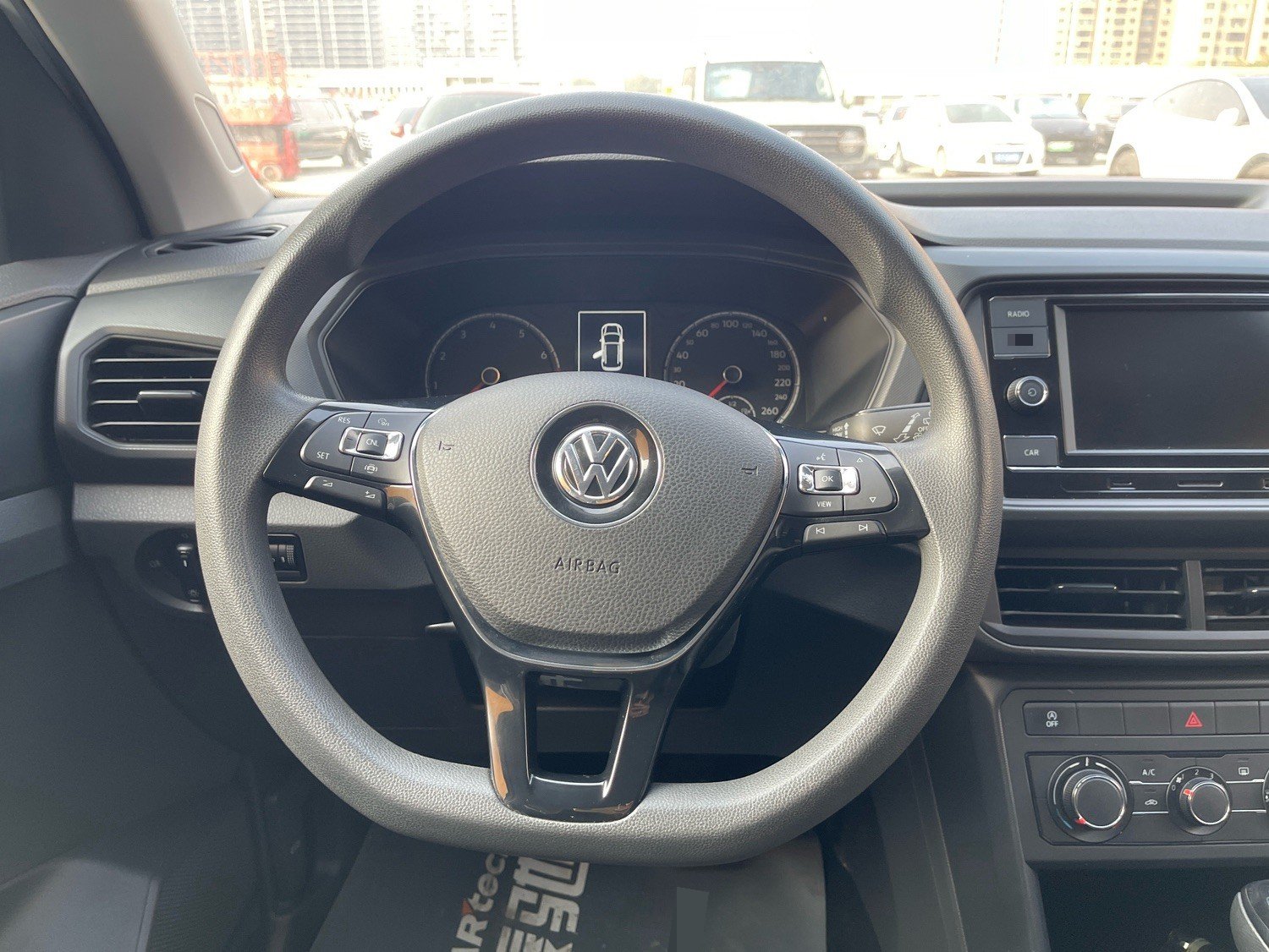 Volkswagen T-Cross 2020 #5 Volkswagen T-Cross 2020 صورة سيارة #5