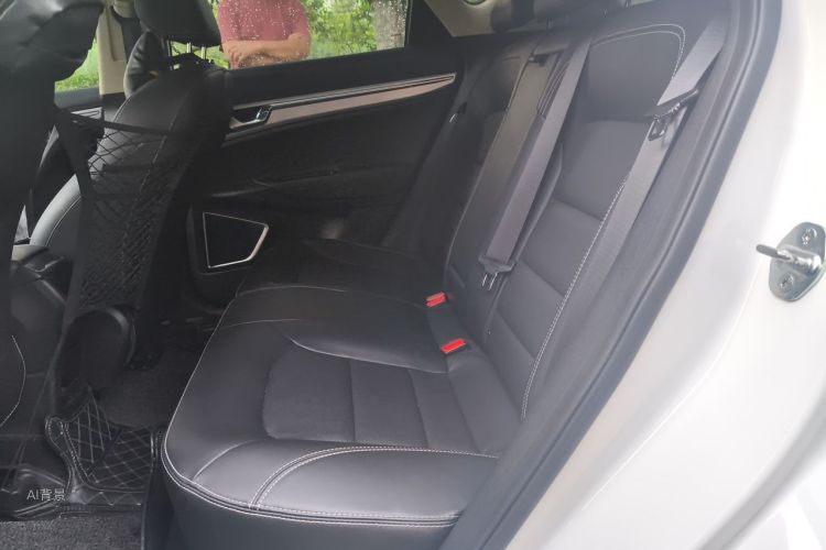 GEELY Emgrand GS 2020 car image #19