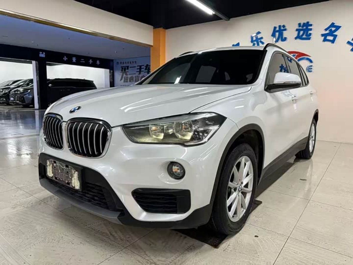 BMW X1 2016 BMW X1 2016 car image