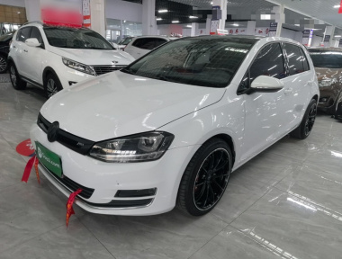 Volkswagen Golf 2015 Volkswagen Golf 2015 immagine di auto