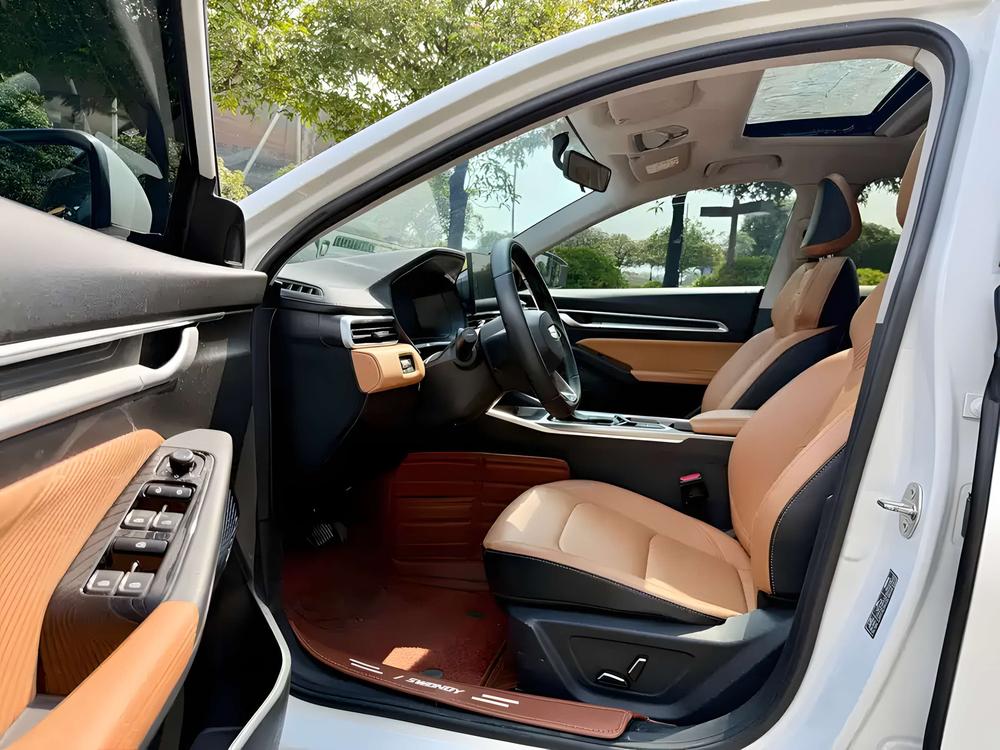 GEELY Emgrand 2024 #10 GEELY Emgrand 2024 car image #10
