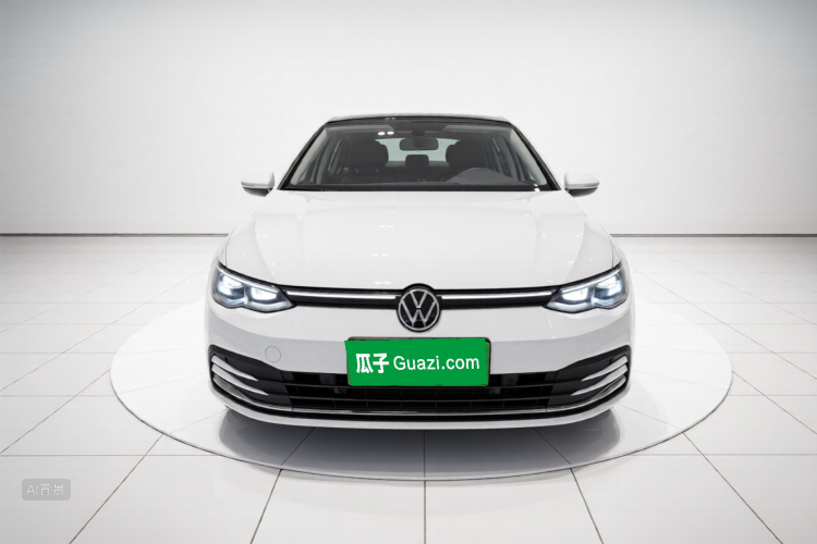 Volkswagen Golf 2024 car image #3