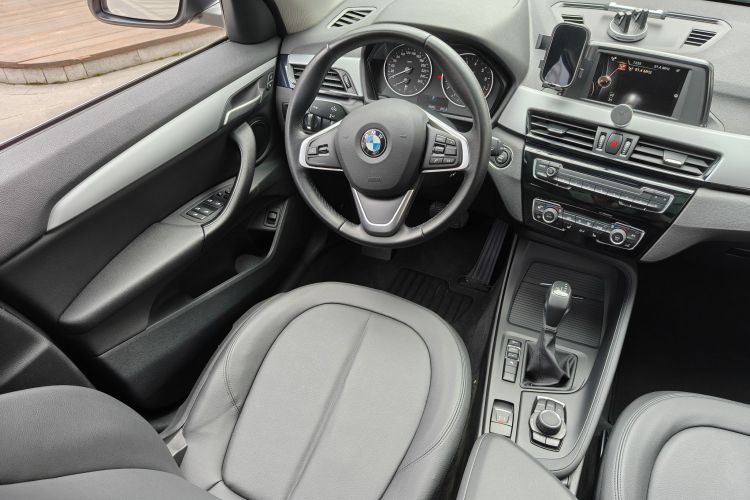 BMW X1 2016 #17 BMW X1 2016 صورة سيارة #17