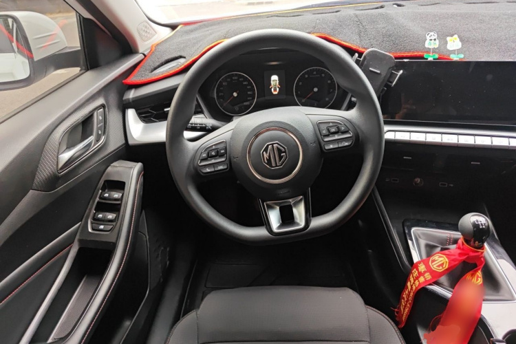 MG 5 2025 #11 MG 5 2025 immagine di auto #11