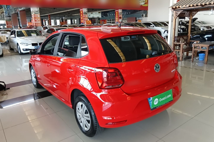 Volkswagen Polo 2017 car image #5