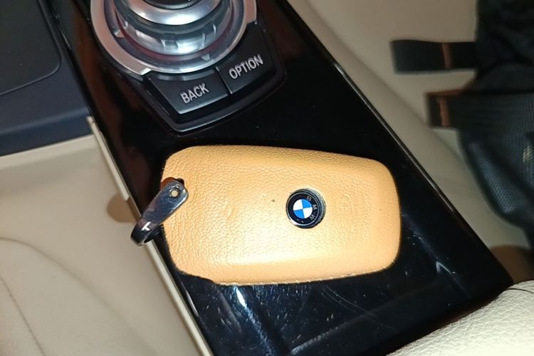 BMW 3 Series 2016 #9 BMW 3 Series 2016 car image #9