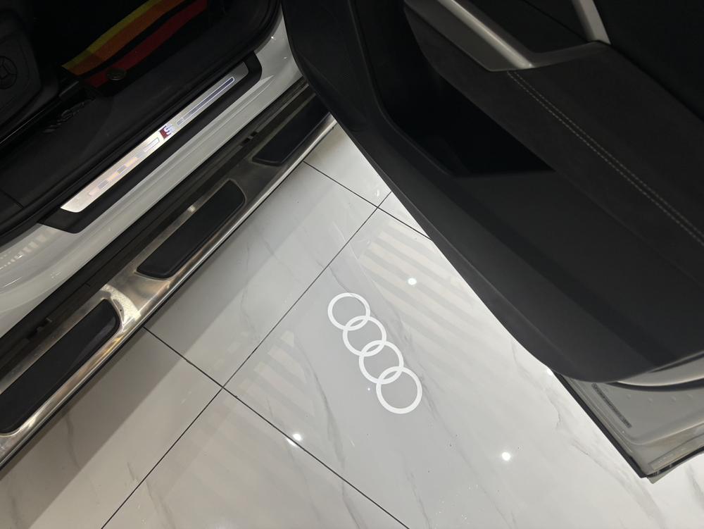 Audi Q3 2022 car image #11