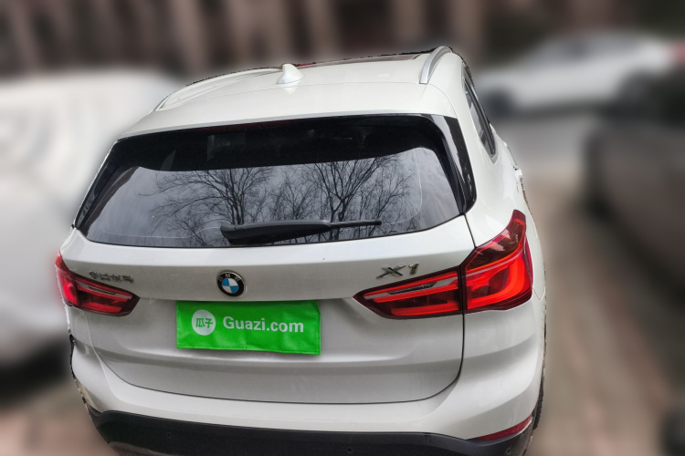 BMW X1 2018 #6 BMW X1 2018 car image #6