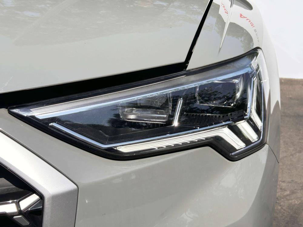 Audi Q3 2024 #9 Audi Q3 2024 изображение автомобиля #9