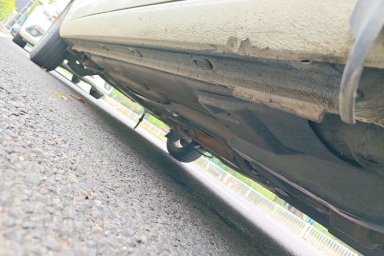 Volkswagen Santana 2017 car image #19