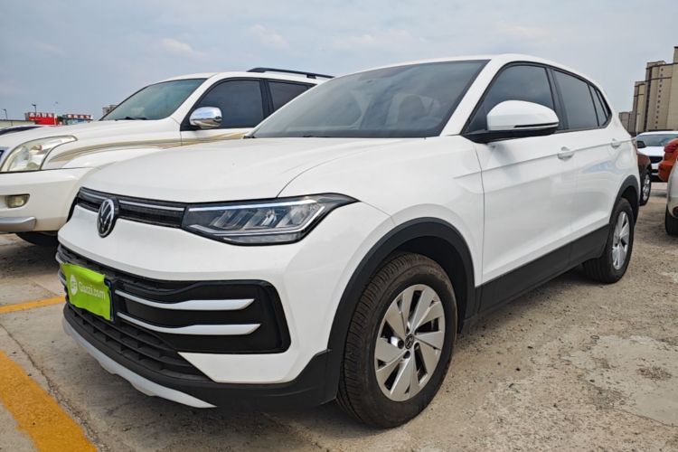 Volkswagen Tharu 2026 car image #2