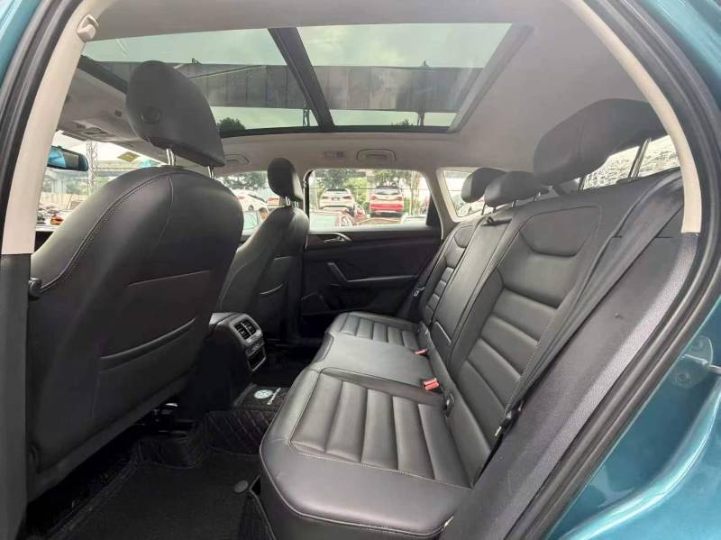 Volkswagen Tharu 2019 car image #9