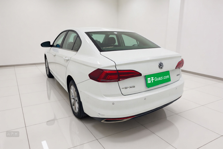 Volkswagen Bora 2019 car image #5