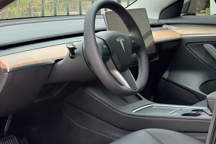 Tesla Model 3 2023 #15 Tesla Model 3 2023 immagine di auto #15