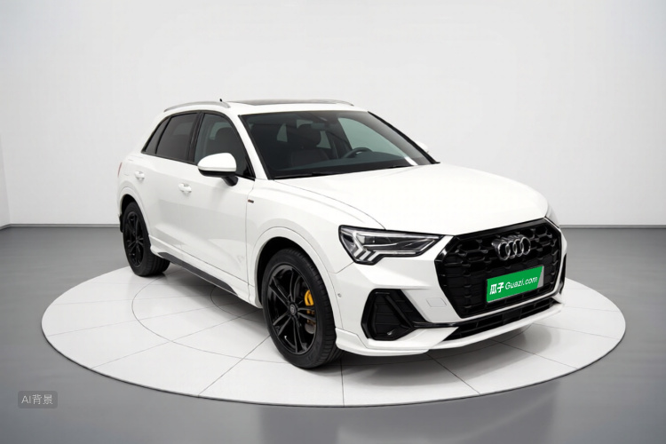 Audi Q3 2021 car image #4