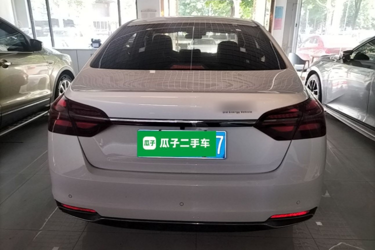 GEELY Emgrand 2020 #6 GEELY Emgrand 2020 car image #6