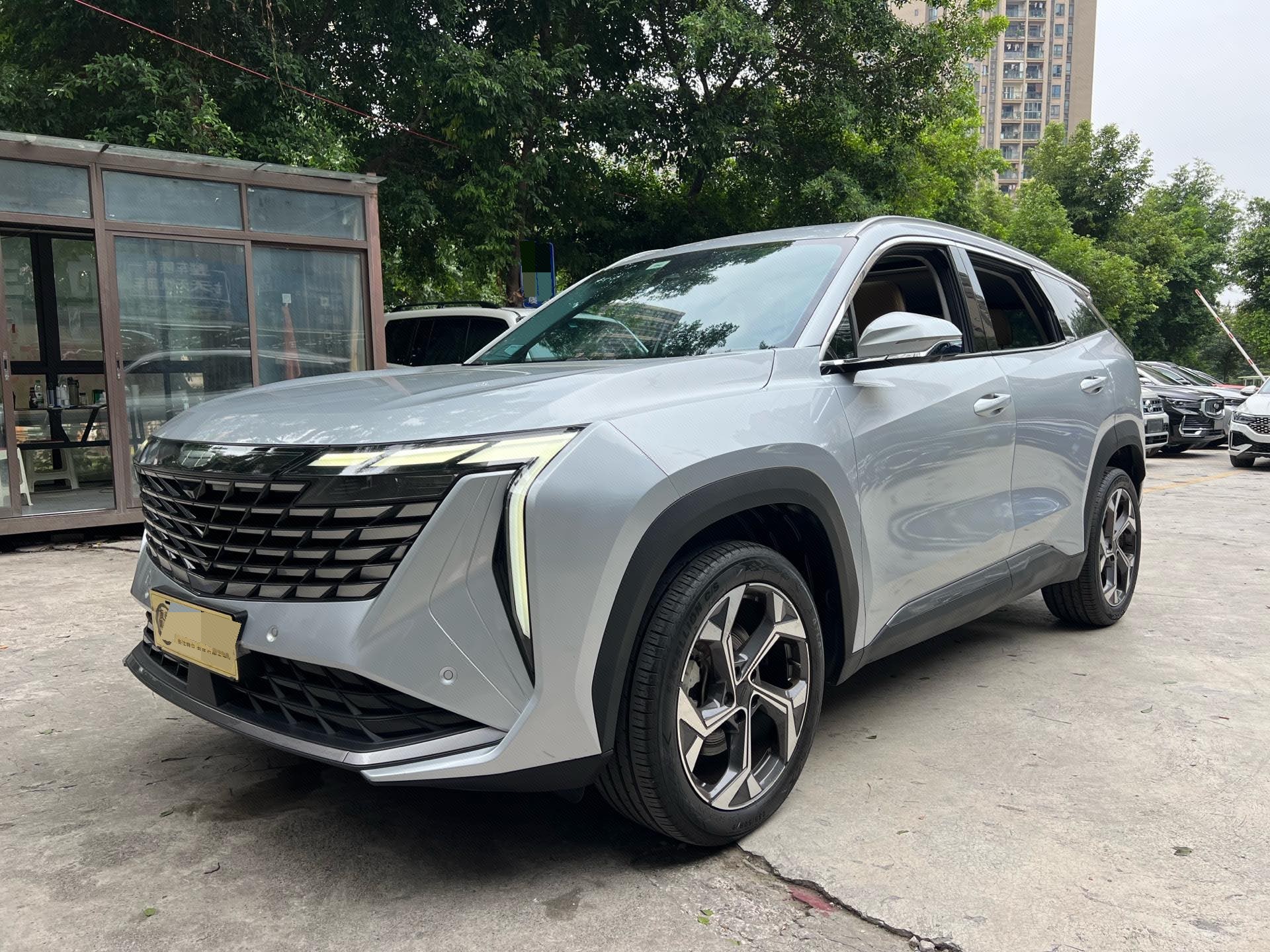 GEELY Boyue L 2024 car image 