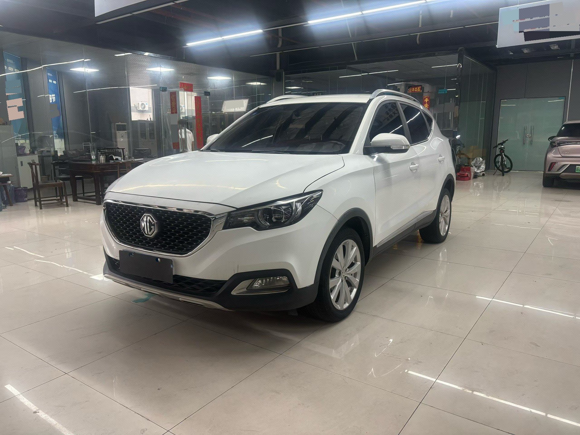 MG ZS 2018 car image 