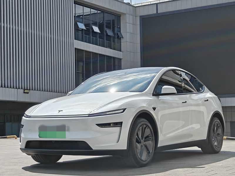 Tesla Model Y 2026 Tesla Model Y 2026 car image