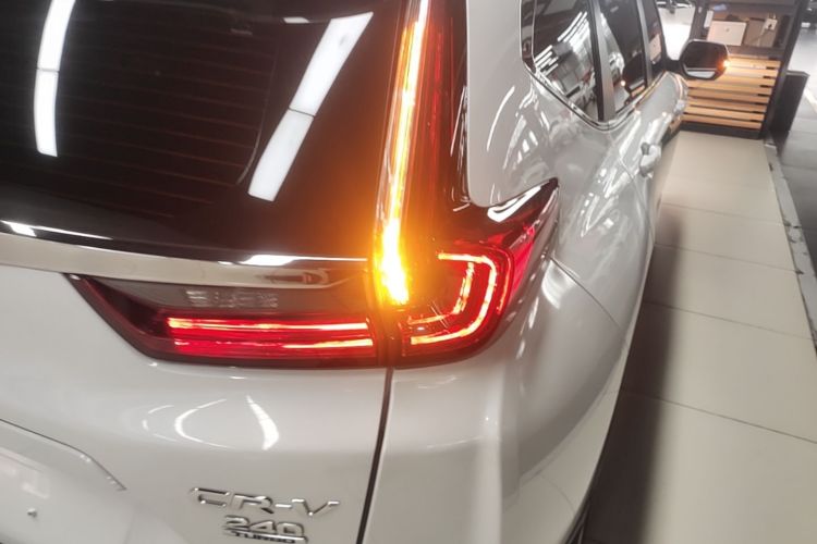 Honda CR-V 2020 car image #8