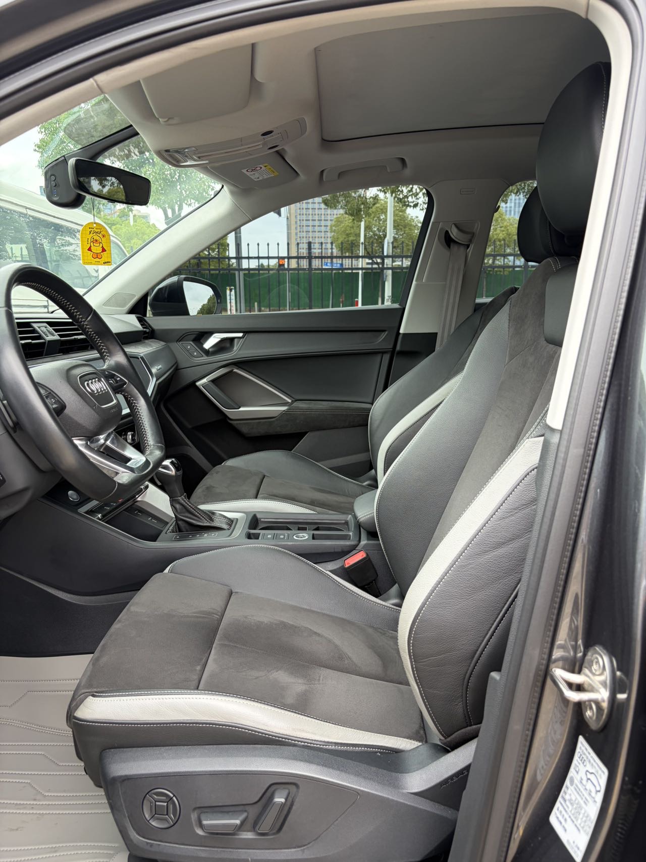Audi Q3 2020 #10 Audi Q3 2020 car image #10