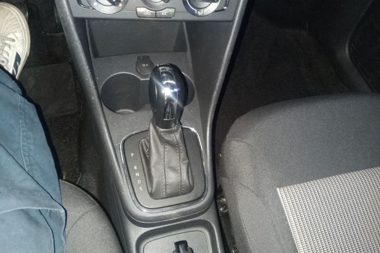 Volkswagen Polo 2019 #14 Volkswagen Polo 2019 car image #14
