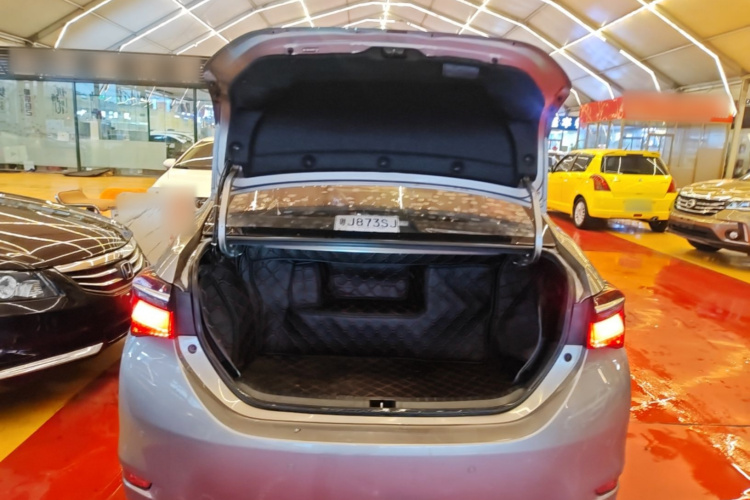 Toyota Corolla 2017 #21 Toyota Corolla 2017 car image #21