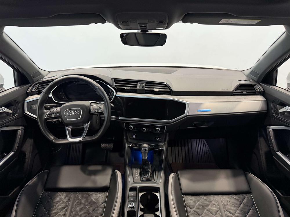 Audi Q3 2025 #10 Audi Q3 2025 car image #10