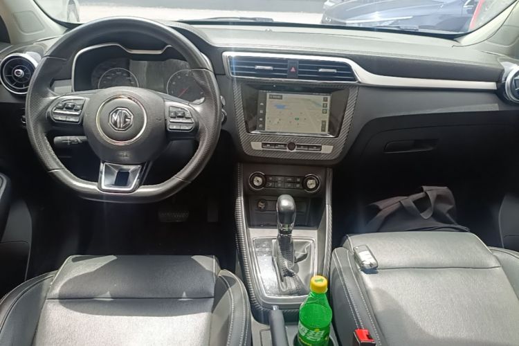 MG ZS 2017 car image #10