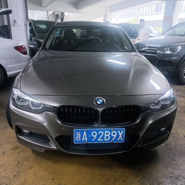 BMW 3 Series 2018 #5 BMW 3 Series 2018 car image #5