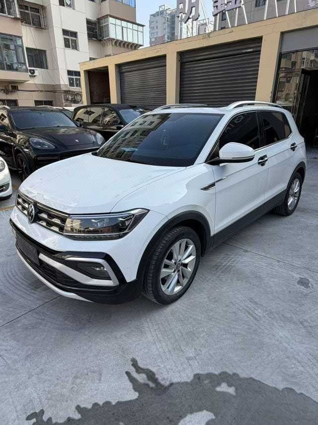 Volkswagen T-Cross 2021 car image 