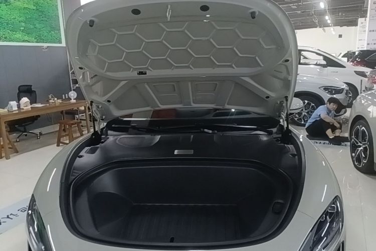 MI SU7 2025 car image #22