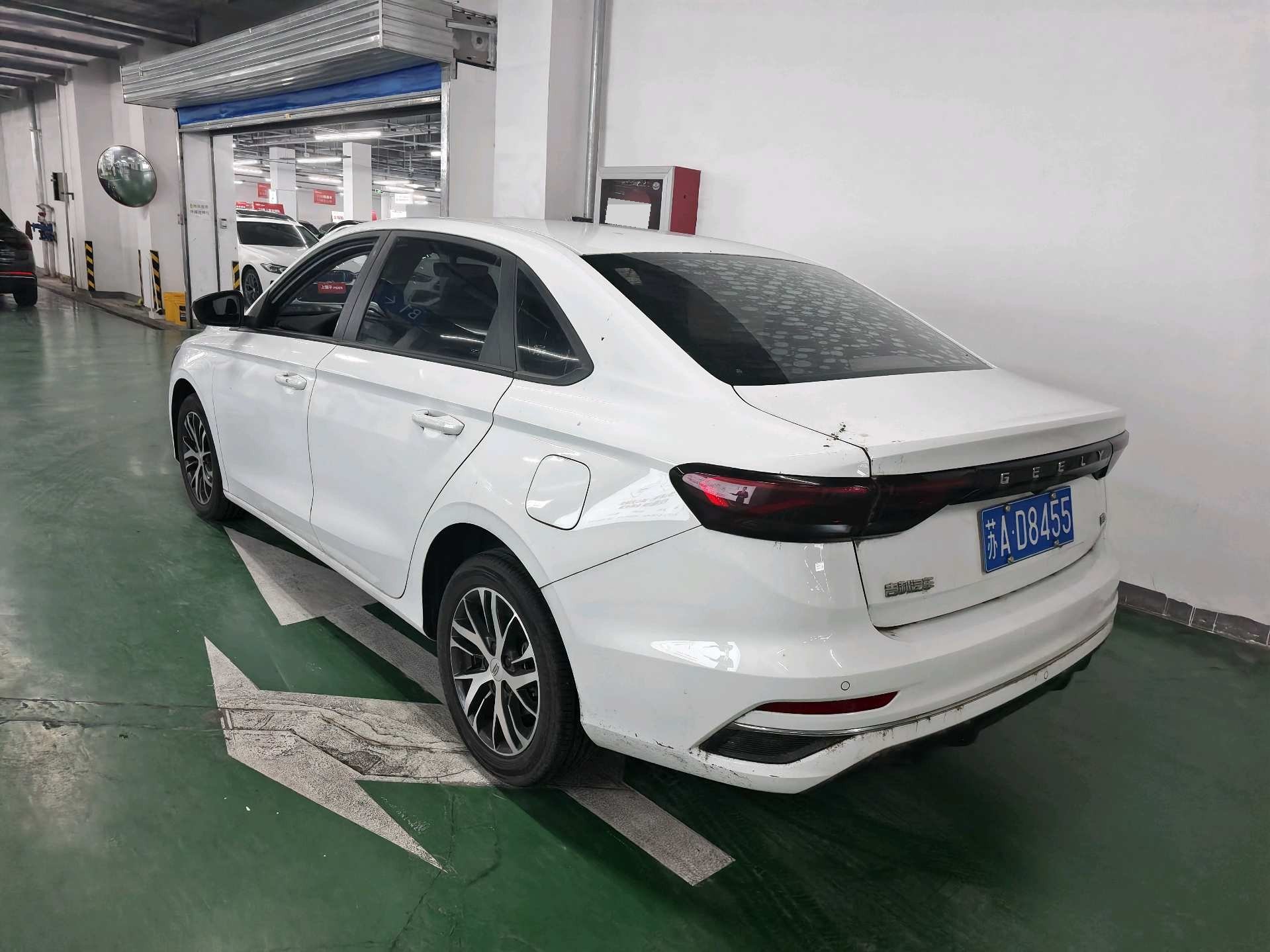 GEELY Emgrand 2023 car image #6