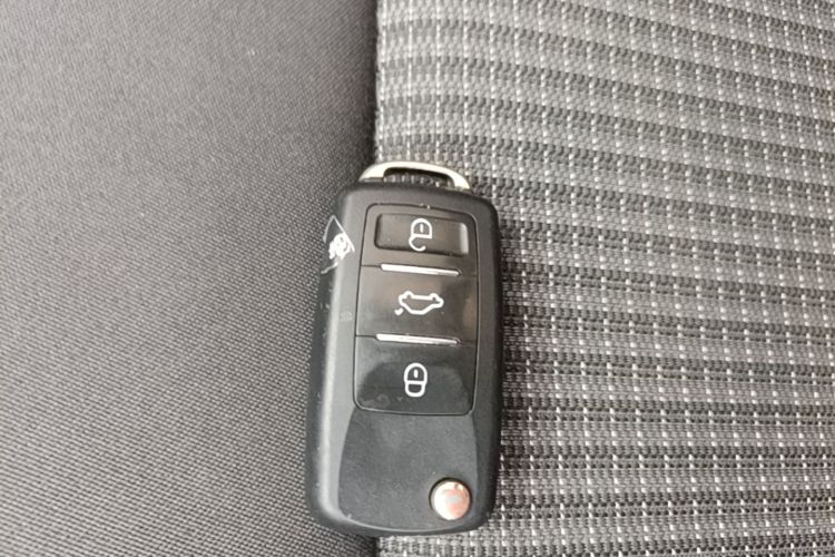 Volkswagen Santana 2022 car image #14