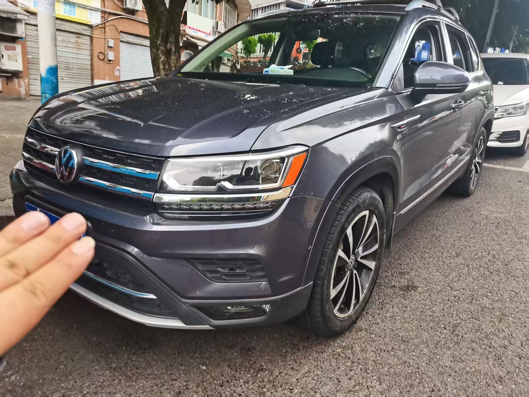 2019 2019 car image