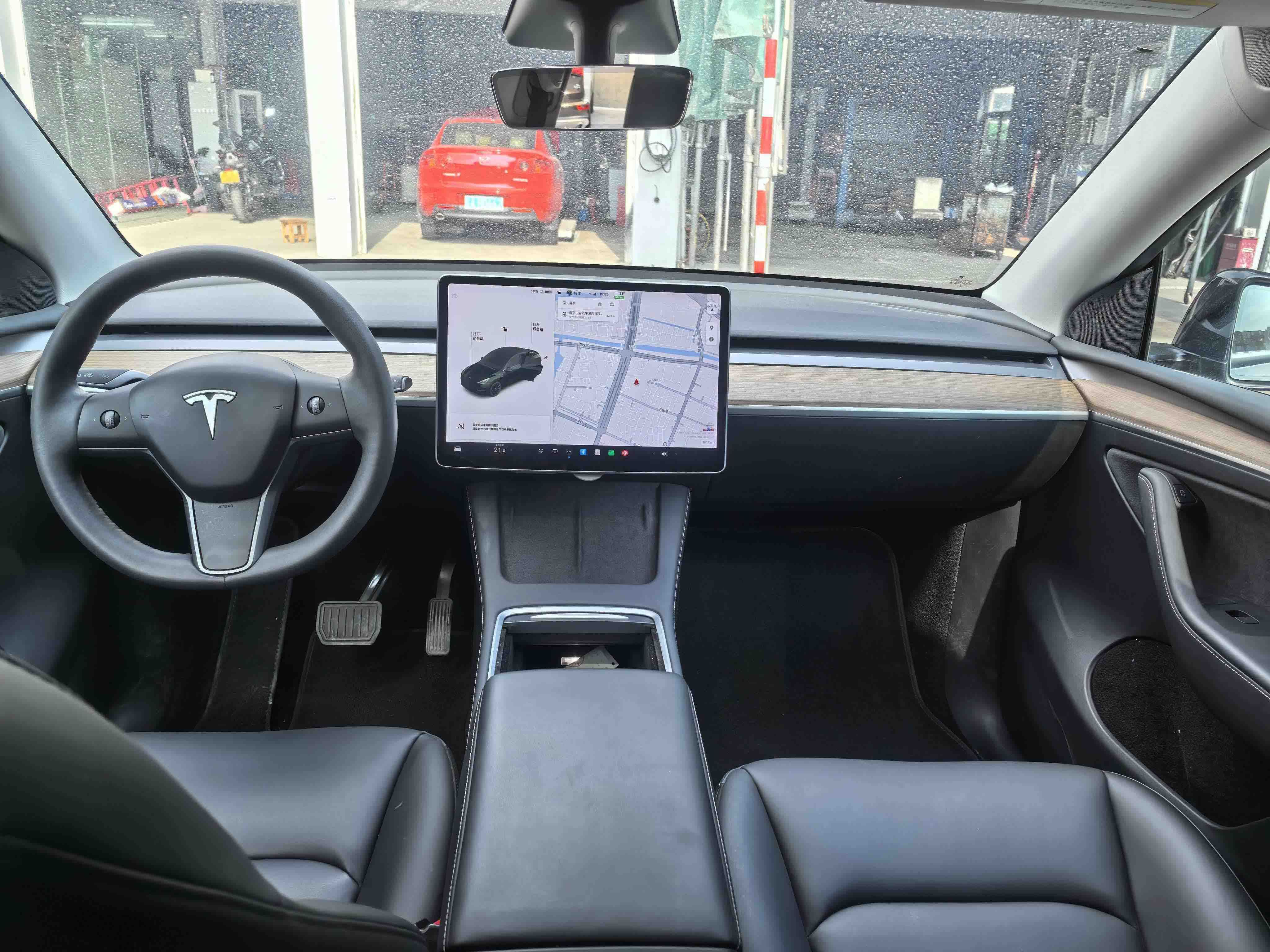 Tesla Model Y 2021 #8 Tesla Model Y 2021 car image #8