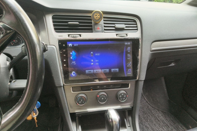 Volkswagen Golf 2017 #17 Volkswagen Golf 2017 car image #17