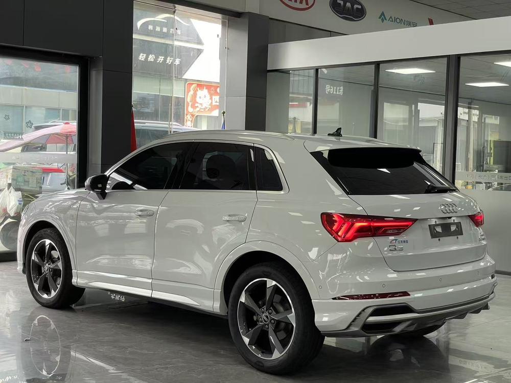 Audi Q3 2022 #4 Audi Q3 2022 car image #4