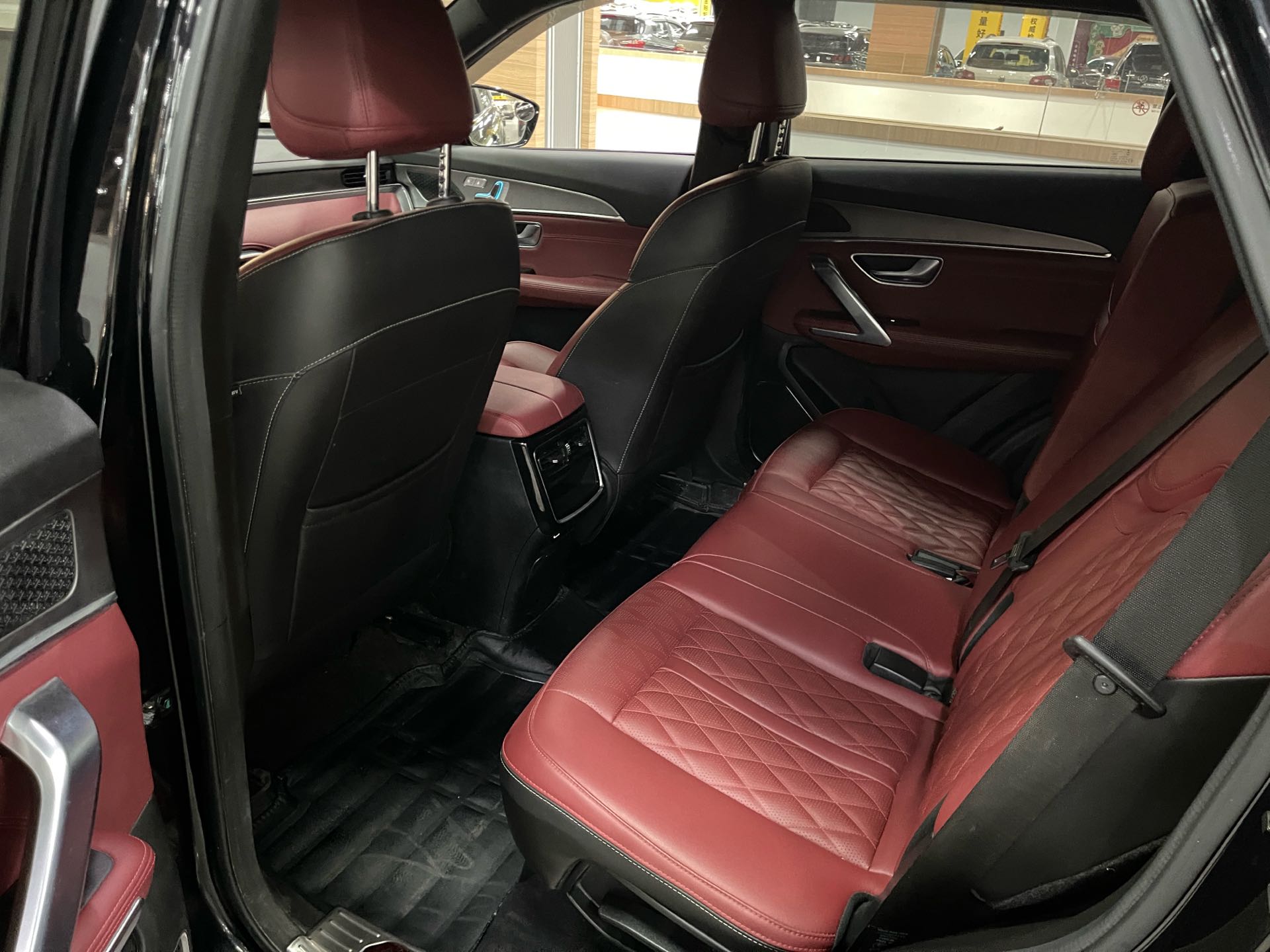 Jetour X70 PLUS 2025 #7 Jetour X70 PLUS 2025 изображение автомобиля #7