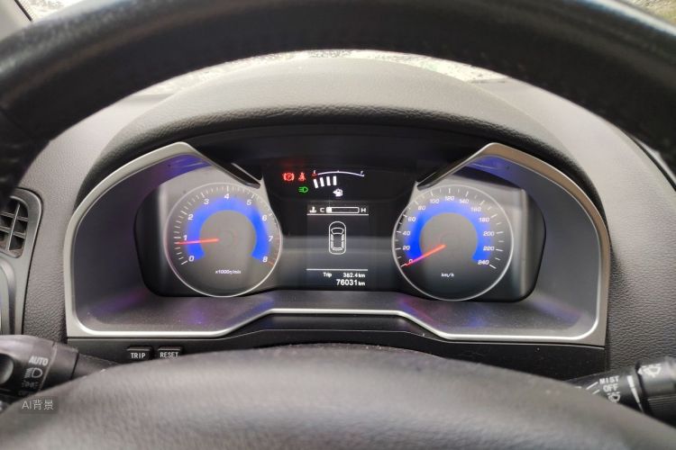 GEELY Emgrand 2016 #13 GEELY Emgrand 2016 car image #13