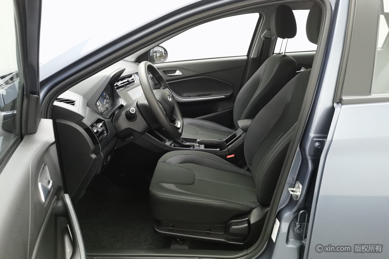Chery Tiggo 3x 2025 car image #10