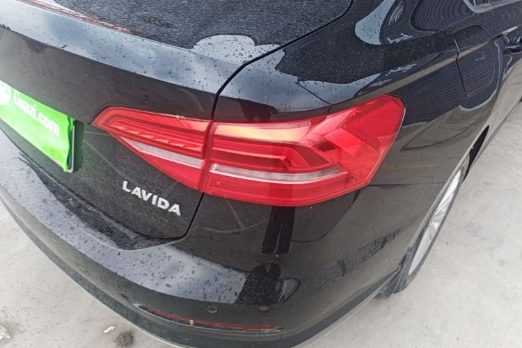 Volkswagen Lavida 2018 car image #8