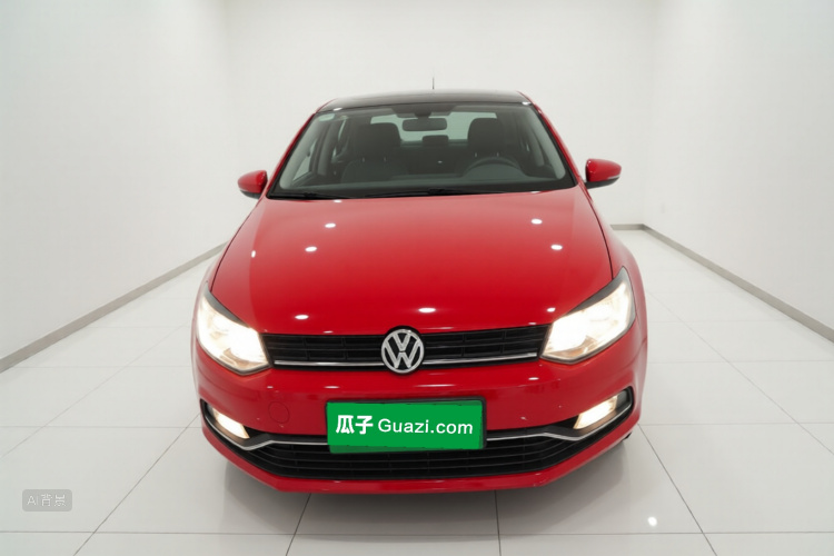 Volkswagen Polo 2015 car image #3