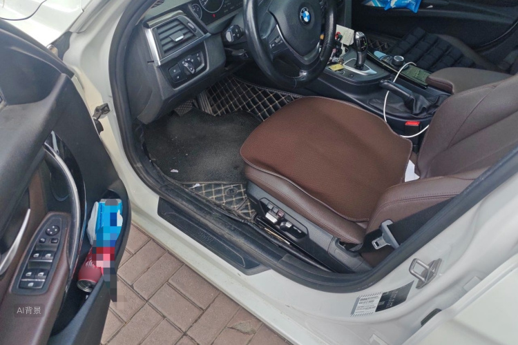 BMW 3 Series 2018 #18 BMW 3 Series 2018 immagine di auto #18